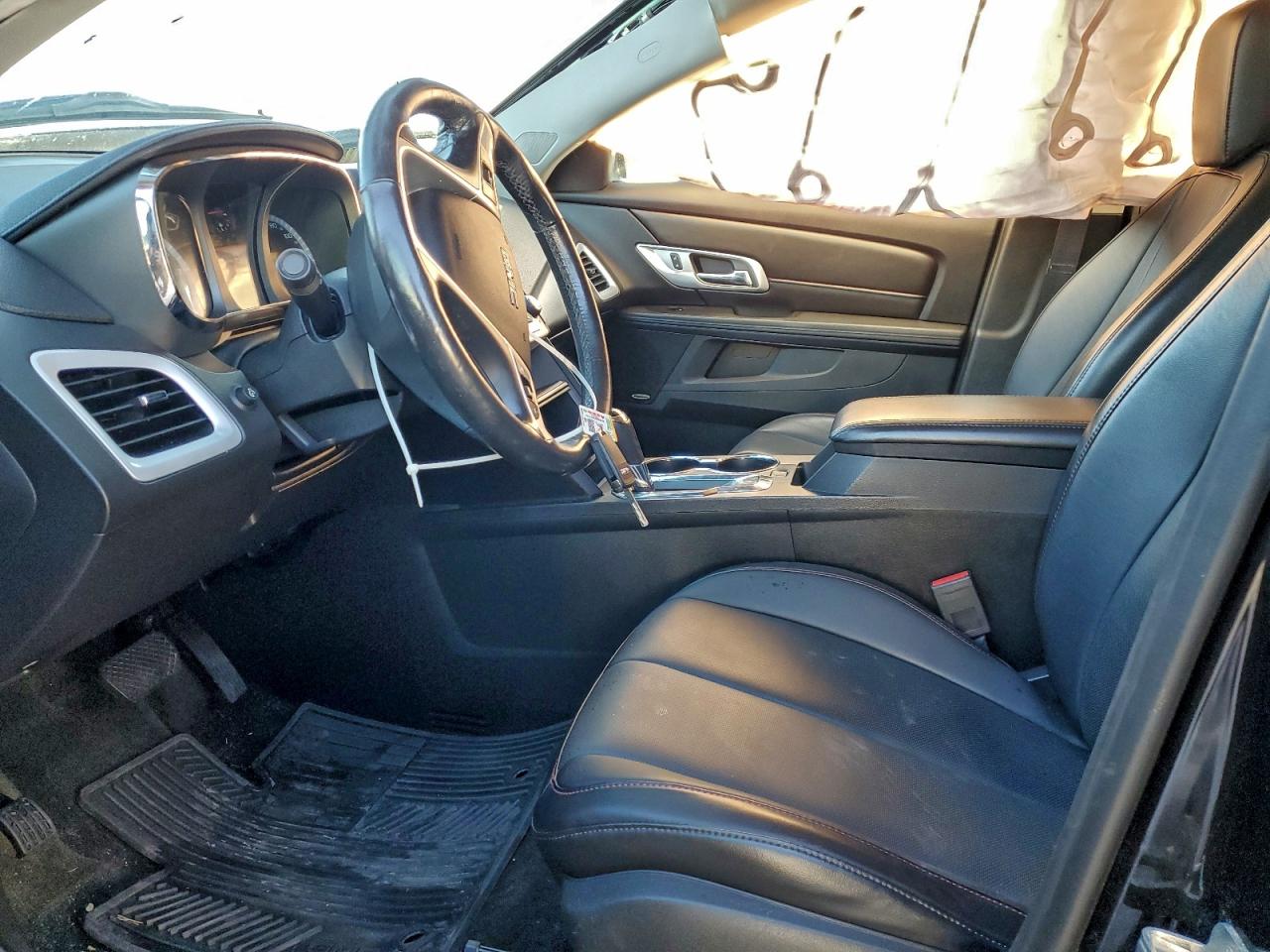 2017 GMC TERRAIN SLT photo 7