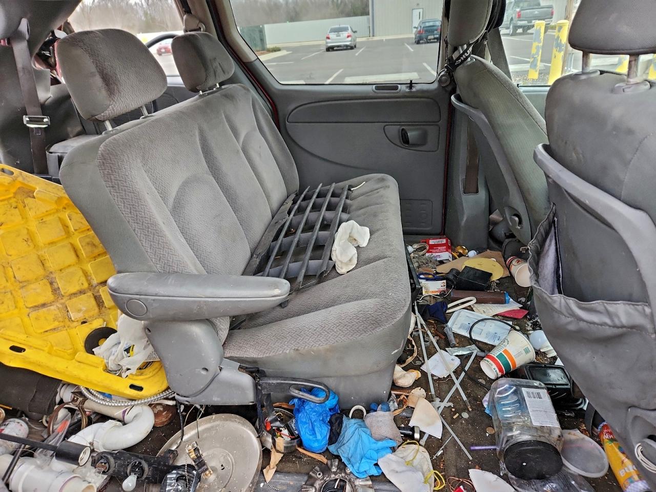 2005 CHRYSLER TOWN & COUNTRY photo 21