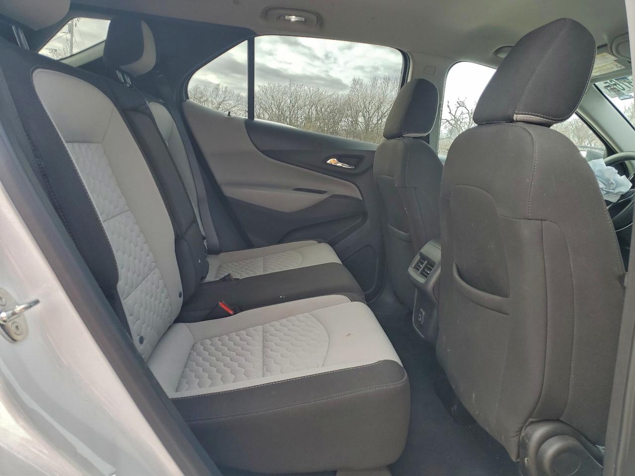 2021 CHEVROLET EQUINOX LS photo 11