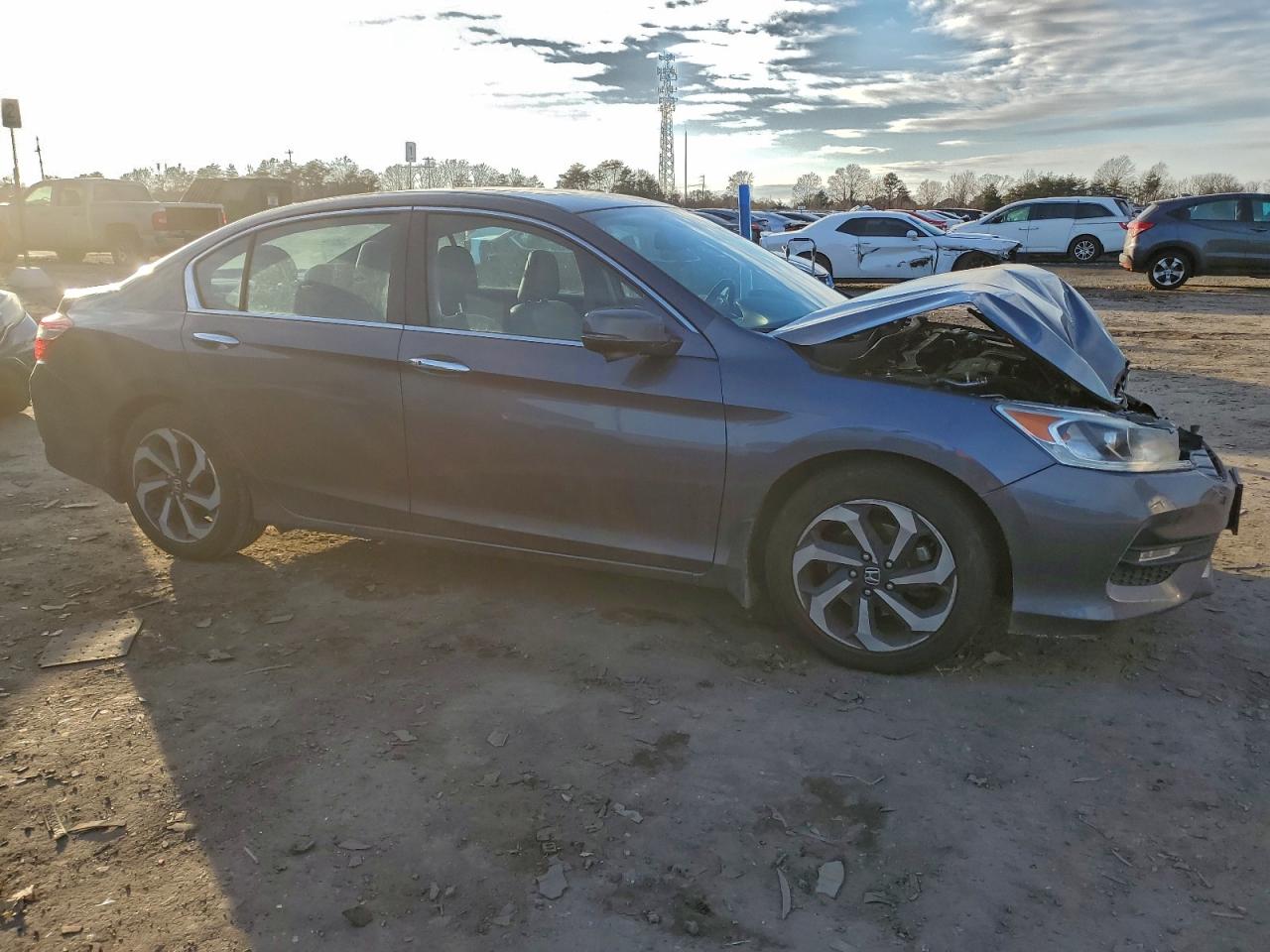2017 HONDA ACCORD EXL photo 4