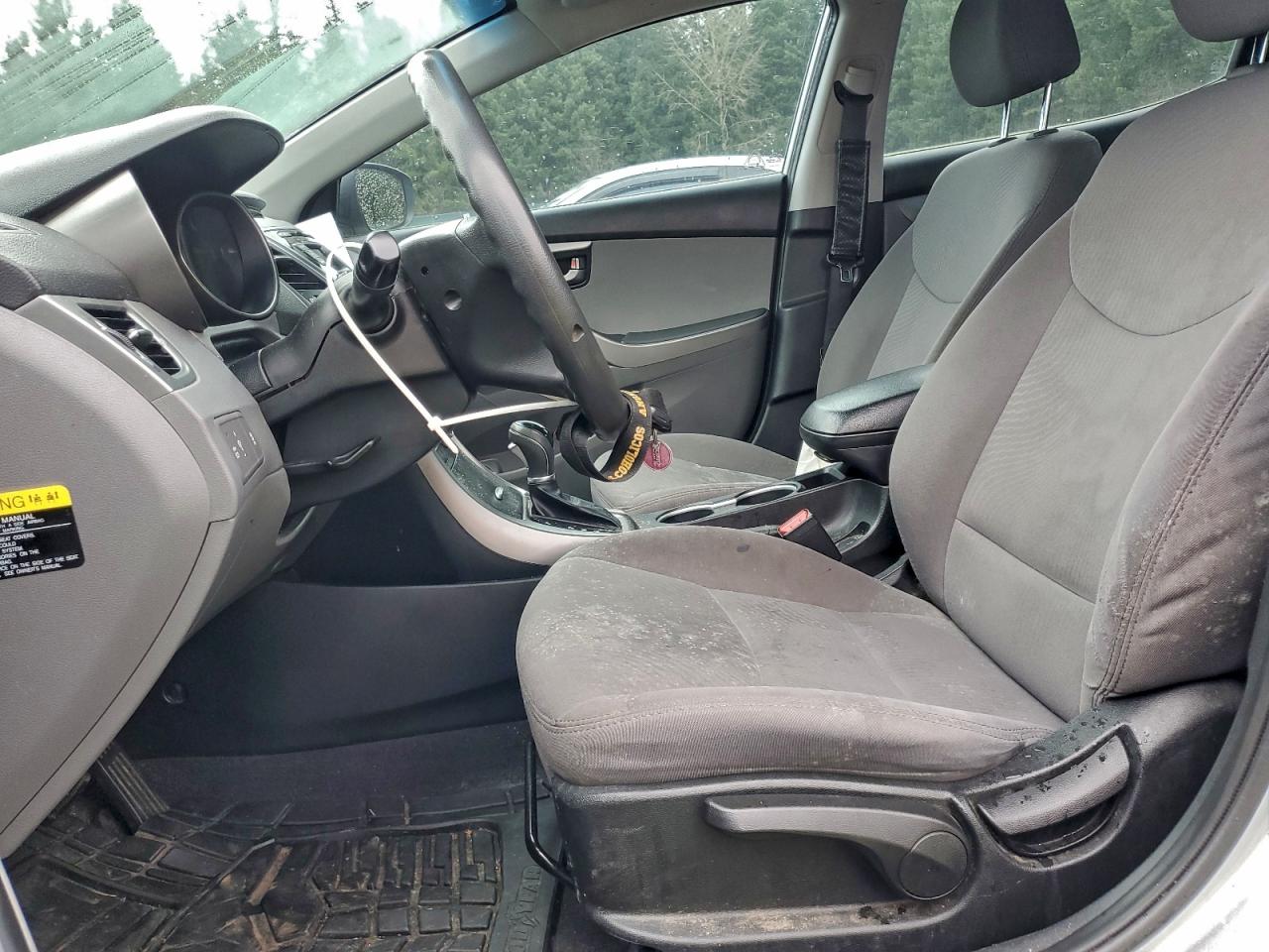 2014 HYUNDAI ELANTRA SE photo 7