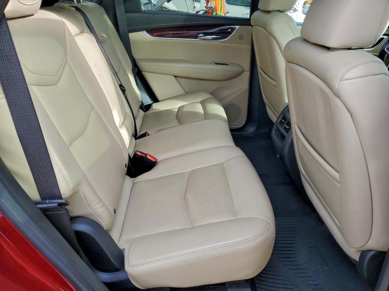 2017 CADILLAC XT5 LUXURY photo 11