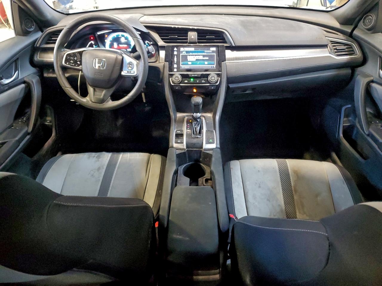 2016 HONDA CIVIC LX photo 8