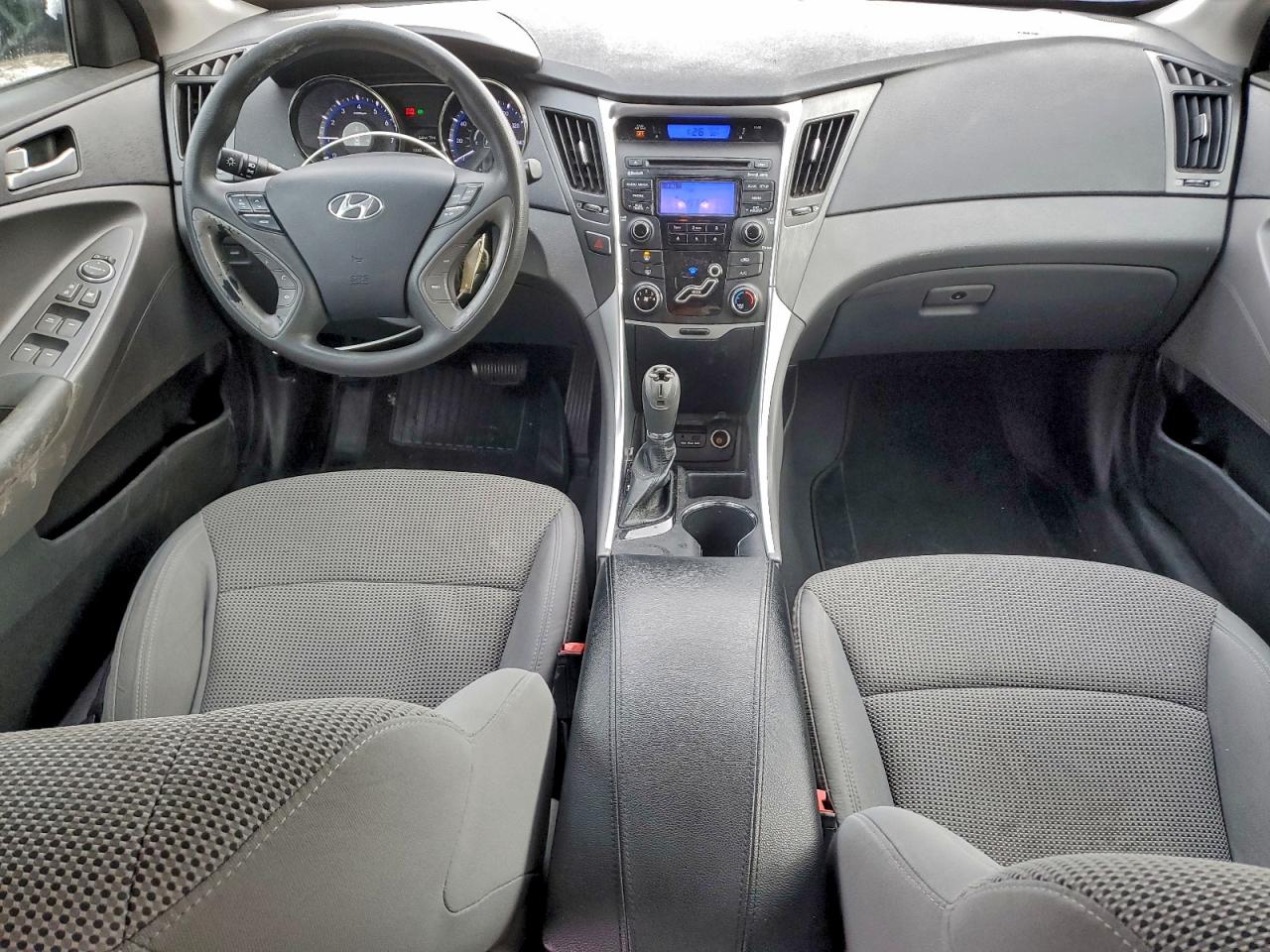2013 HYUNDAI SONATA GLS photo 15