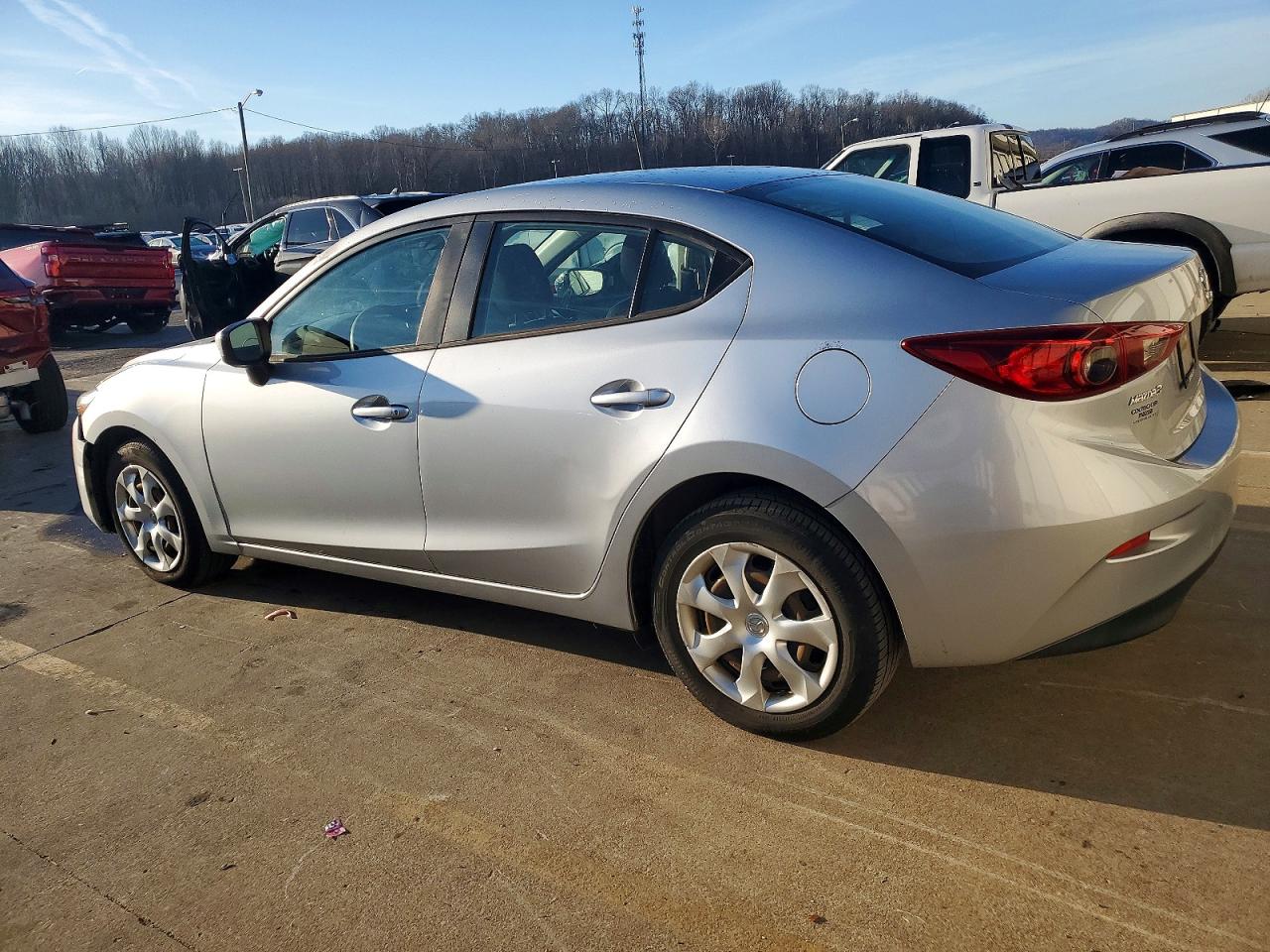 2018 MAZDA 3 SPORT photo 3