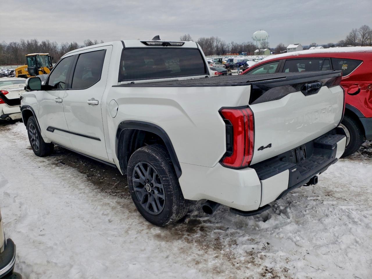 2024 TOYOTA TUNDRA CREWMAX PLATINUM photo 2