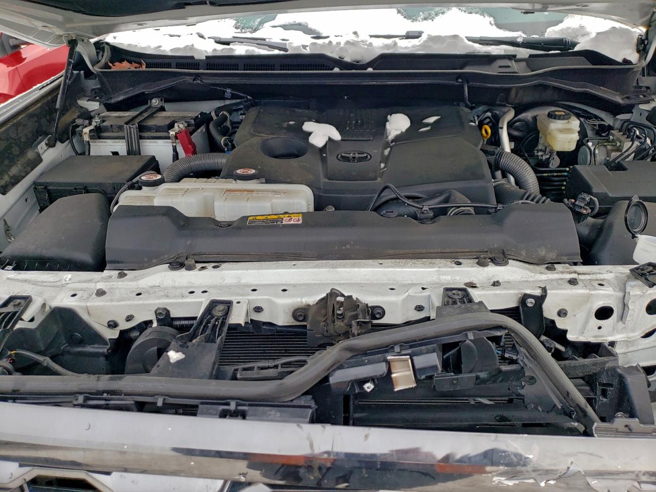 2024 TOYOTA TUNDRA CREWMAX PLATINUM photo 11