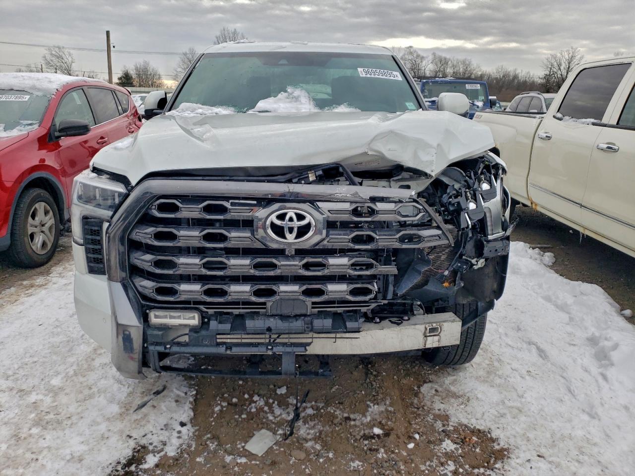2024 TOYOTA TUNDRA CREWMAX PLATINUM photo 5