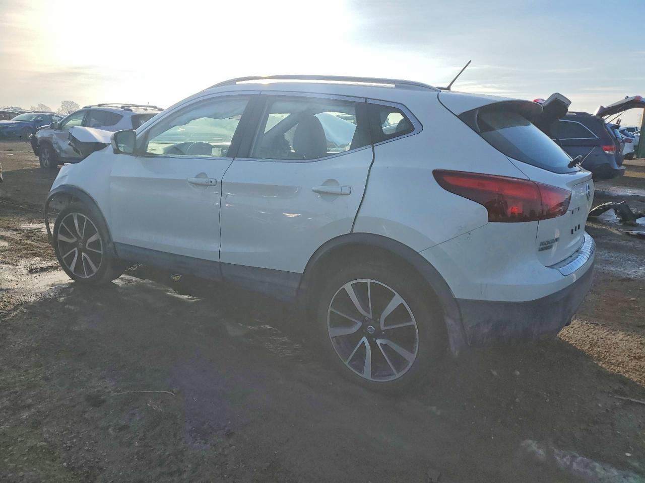 2018 NISSAN ROGUE SPORT S photo 3