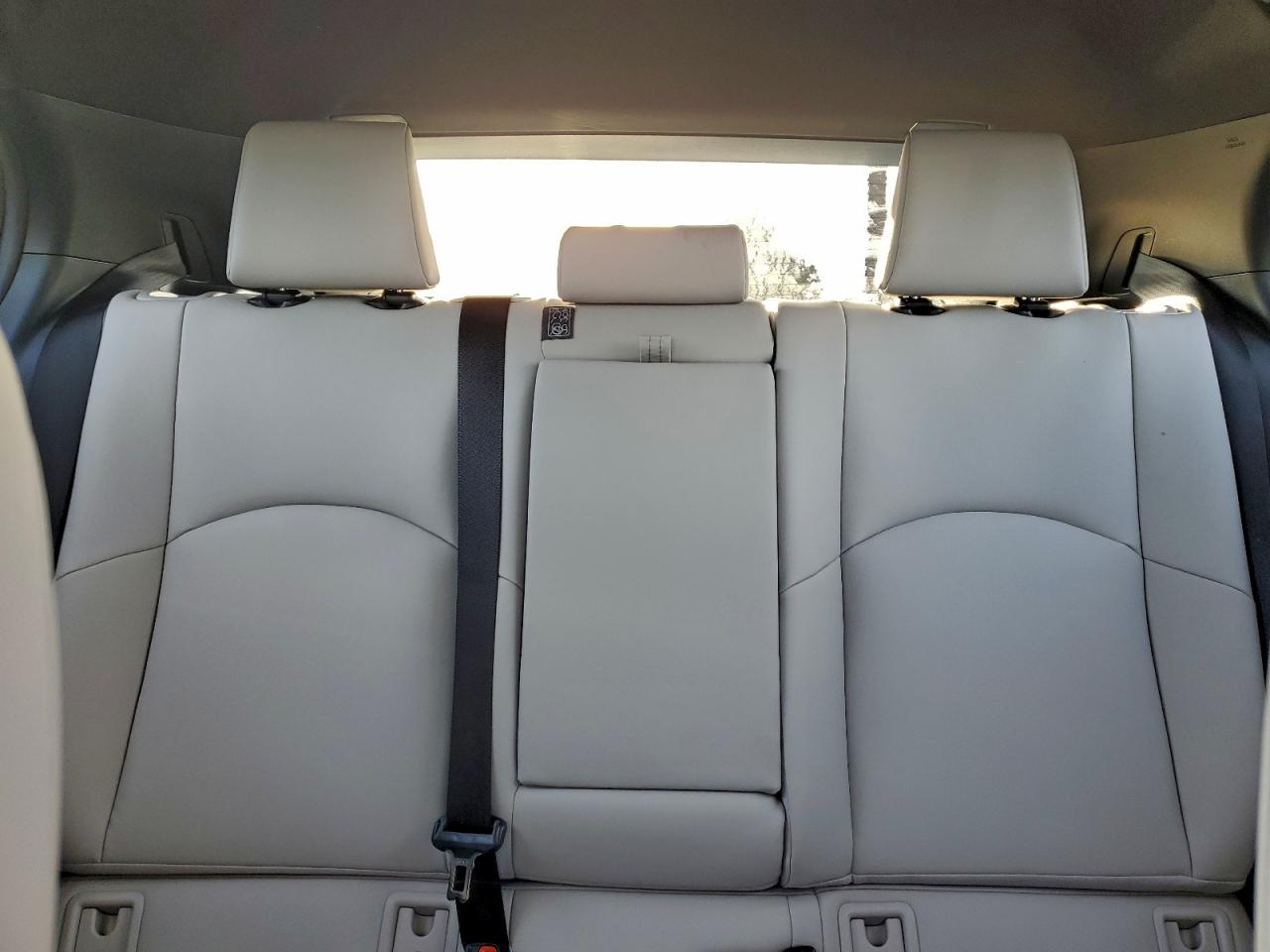 2023 LEXUS UX 250H BASE photo 19