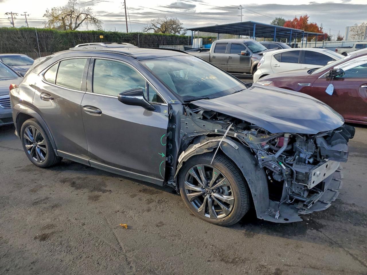 2023 LEXUS UX 250H BASE photo 7