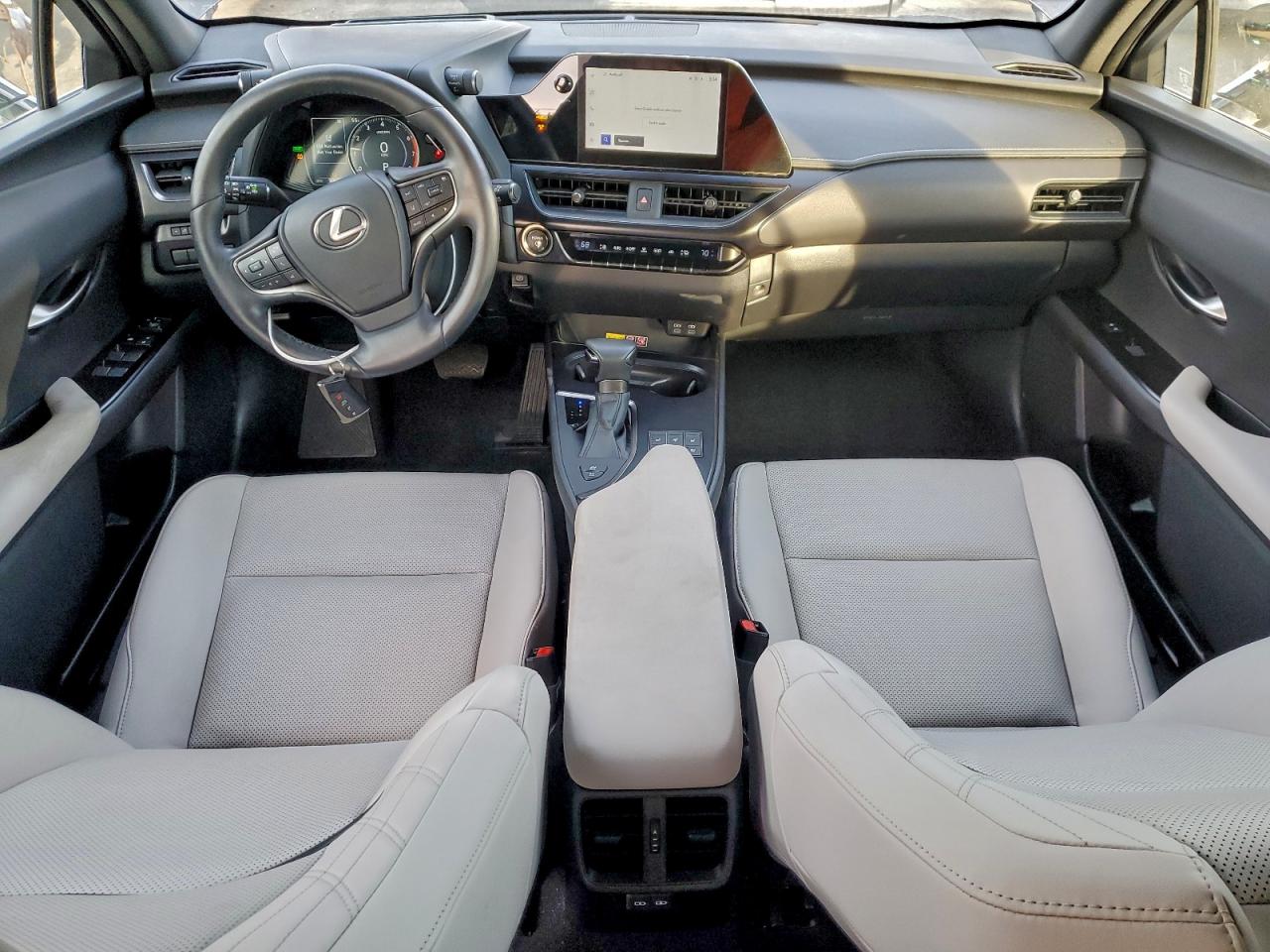 2023 LEXUS UX 250H BASE photo 15