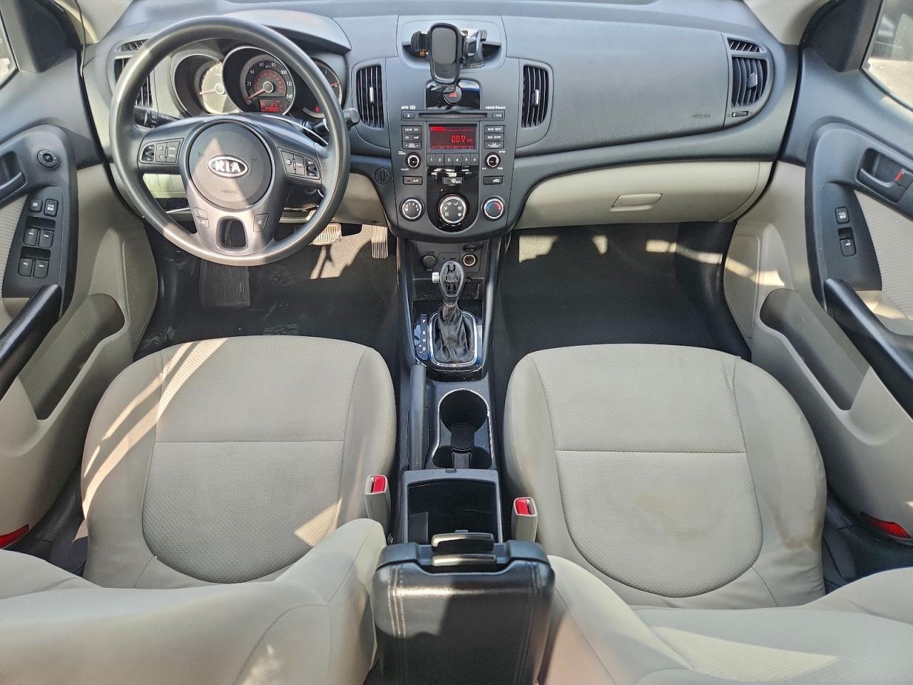 2012 KIA FORTE EX photo 15
