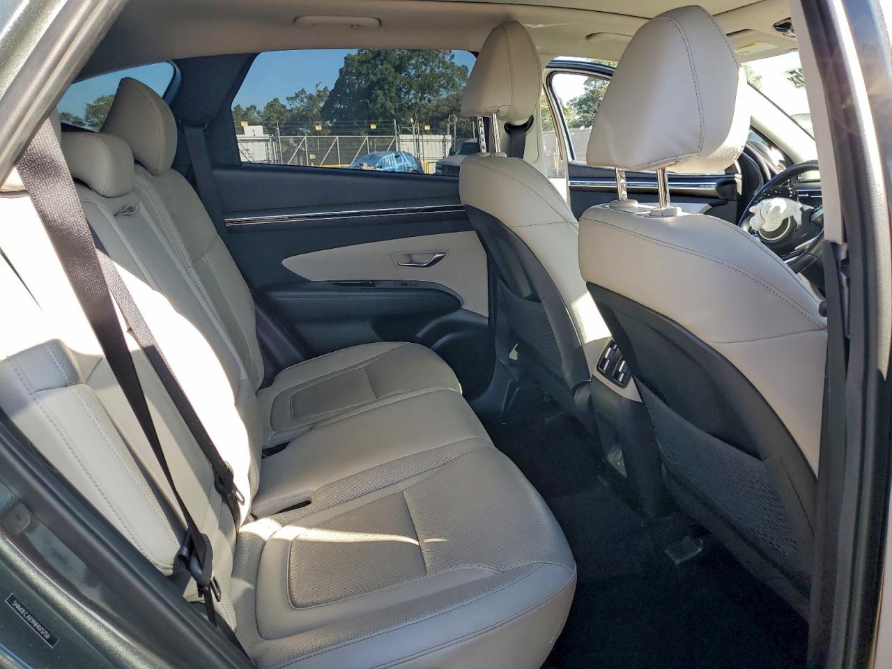 2022 HYUNDAI TUCSON LIMITED photo 11