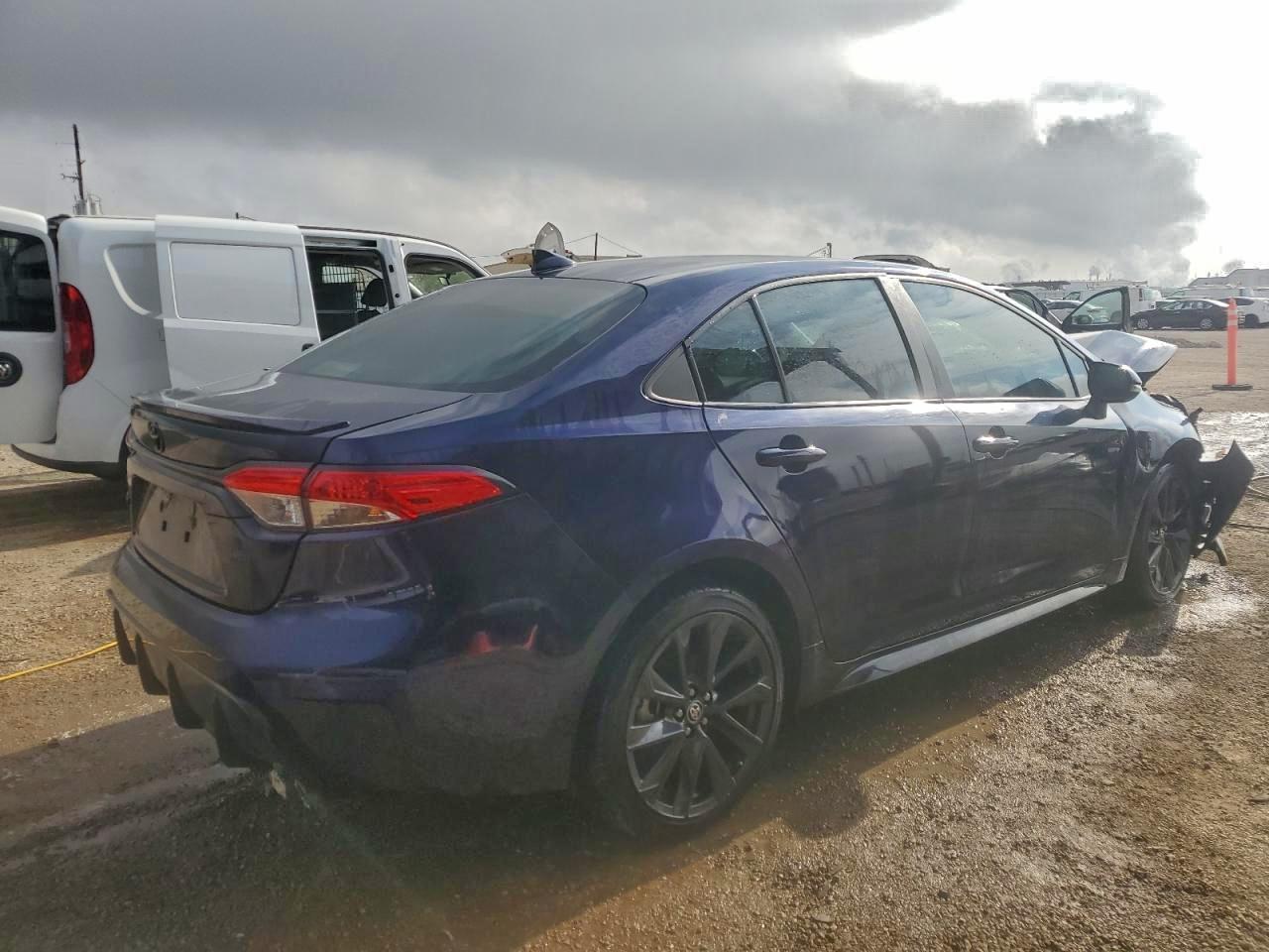 2023 TOYOTA COROLLA SE photo 9