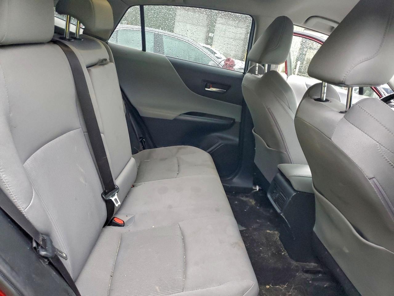 2022 TOYOTA VENZA LE photo 21