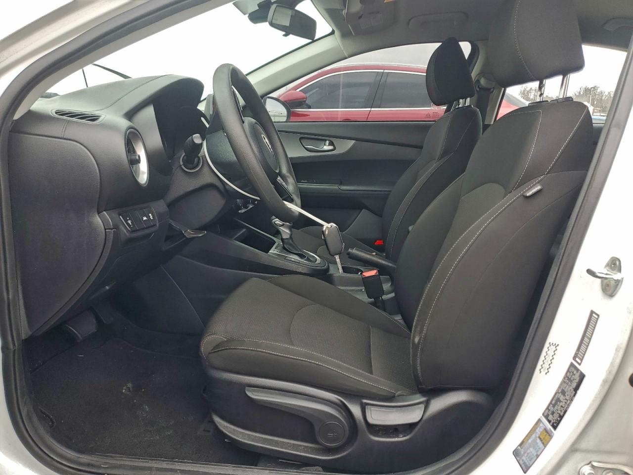 2021 KIA FORTE FE photo 13