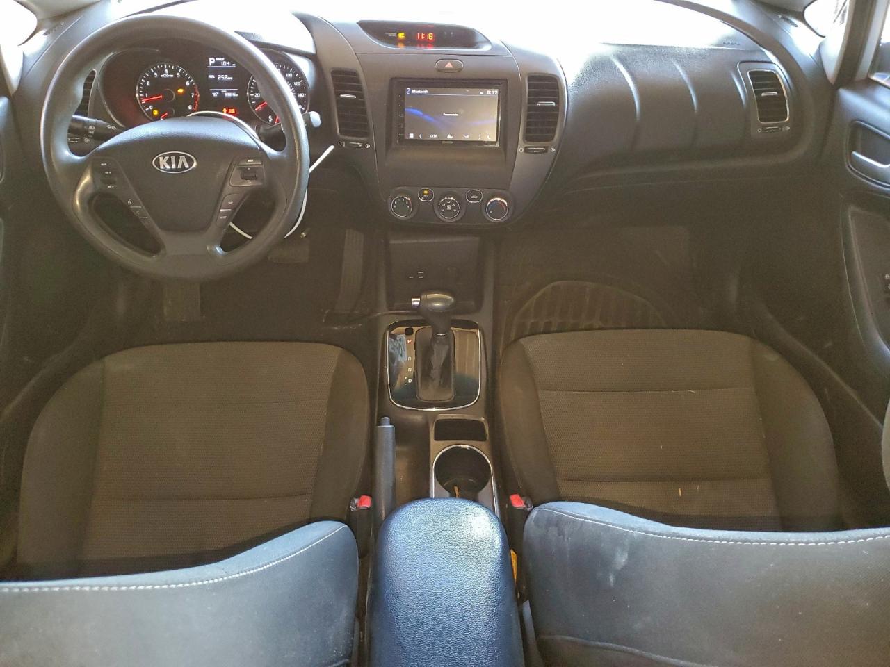 2017 KIA FORTE LX photo 15