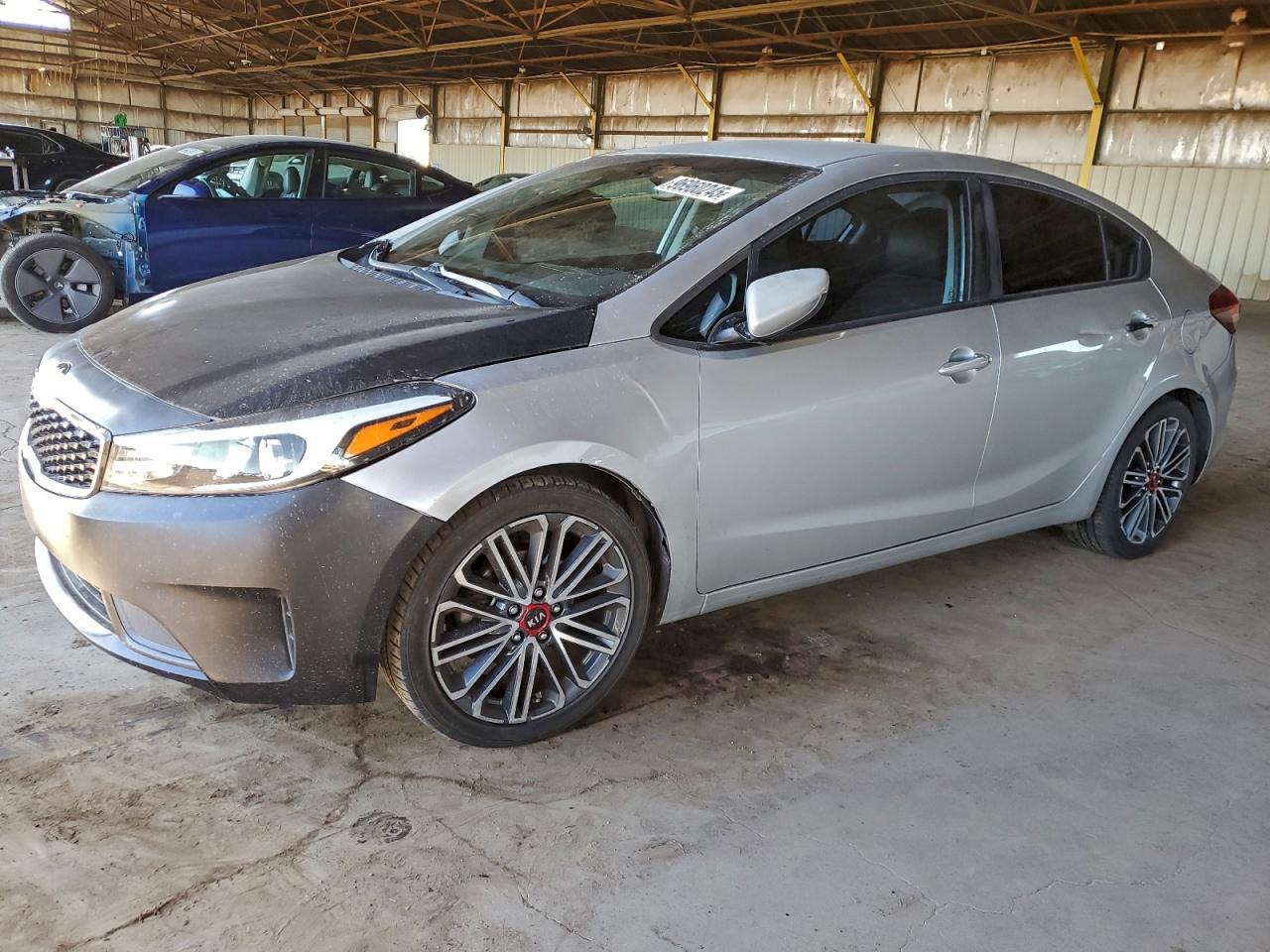 2017 KIA FORTE LX photo 2