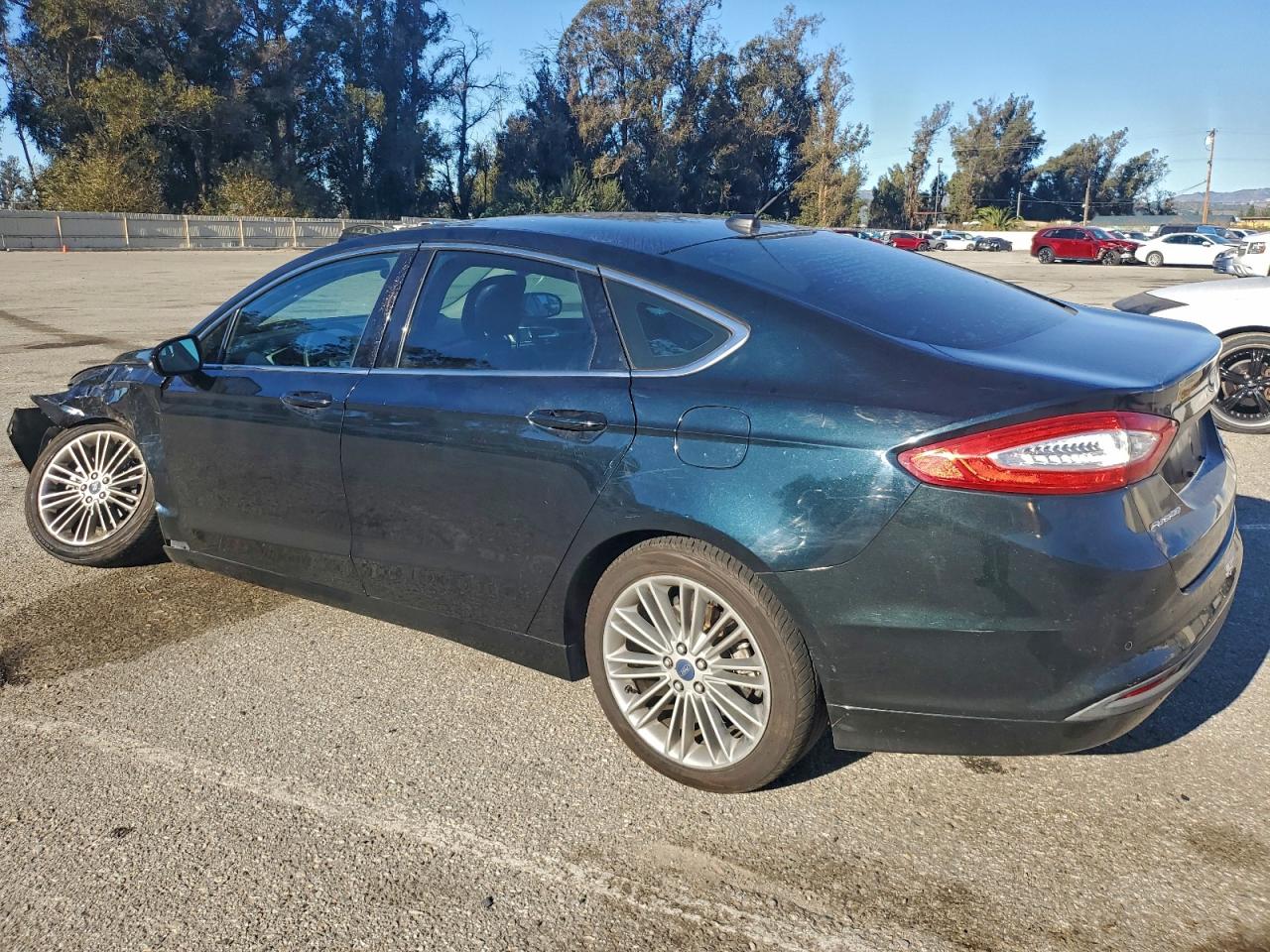 2014 FORD FUSION SE photo 3