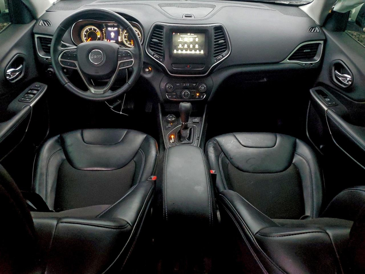 2019 JEEP CHEROKEE LATITUDE PLUS photo 15