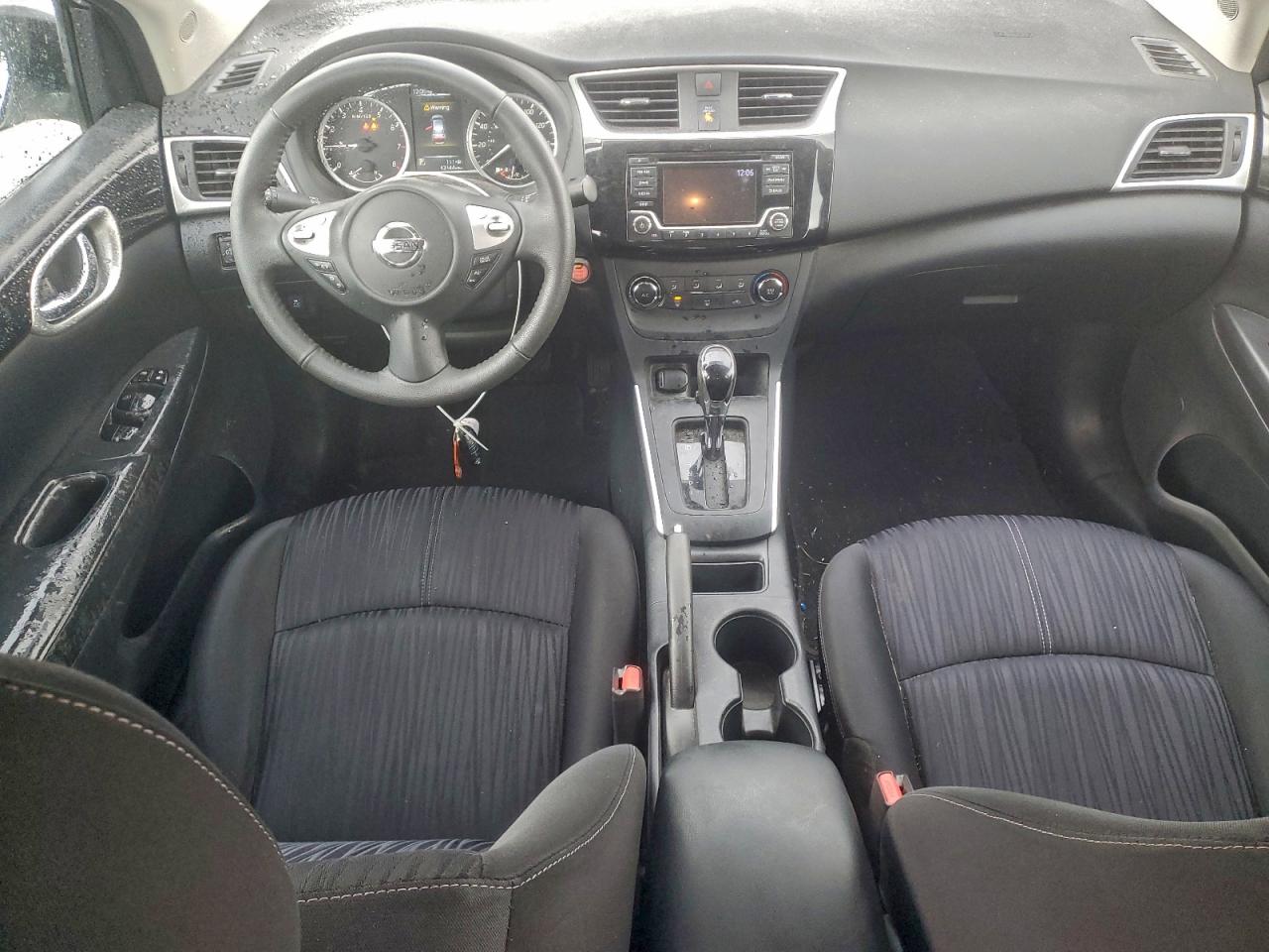 2017 NISSAN SENTRA S photo 8