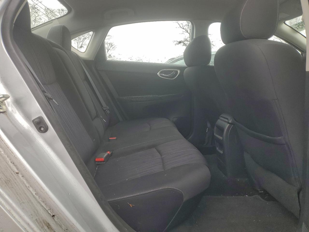 2017 NISSAN SENTRA S photo 10