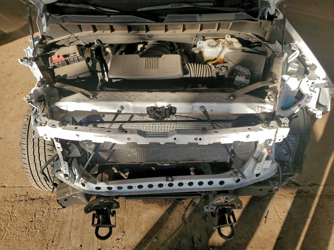 2024 CHEVROLET SILVERADO C1500 LT photo 31