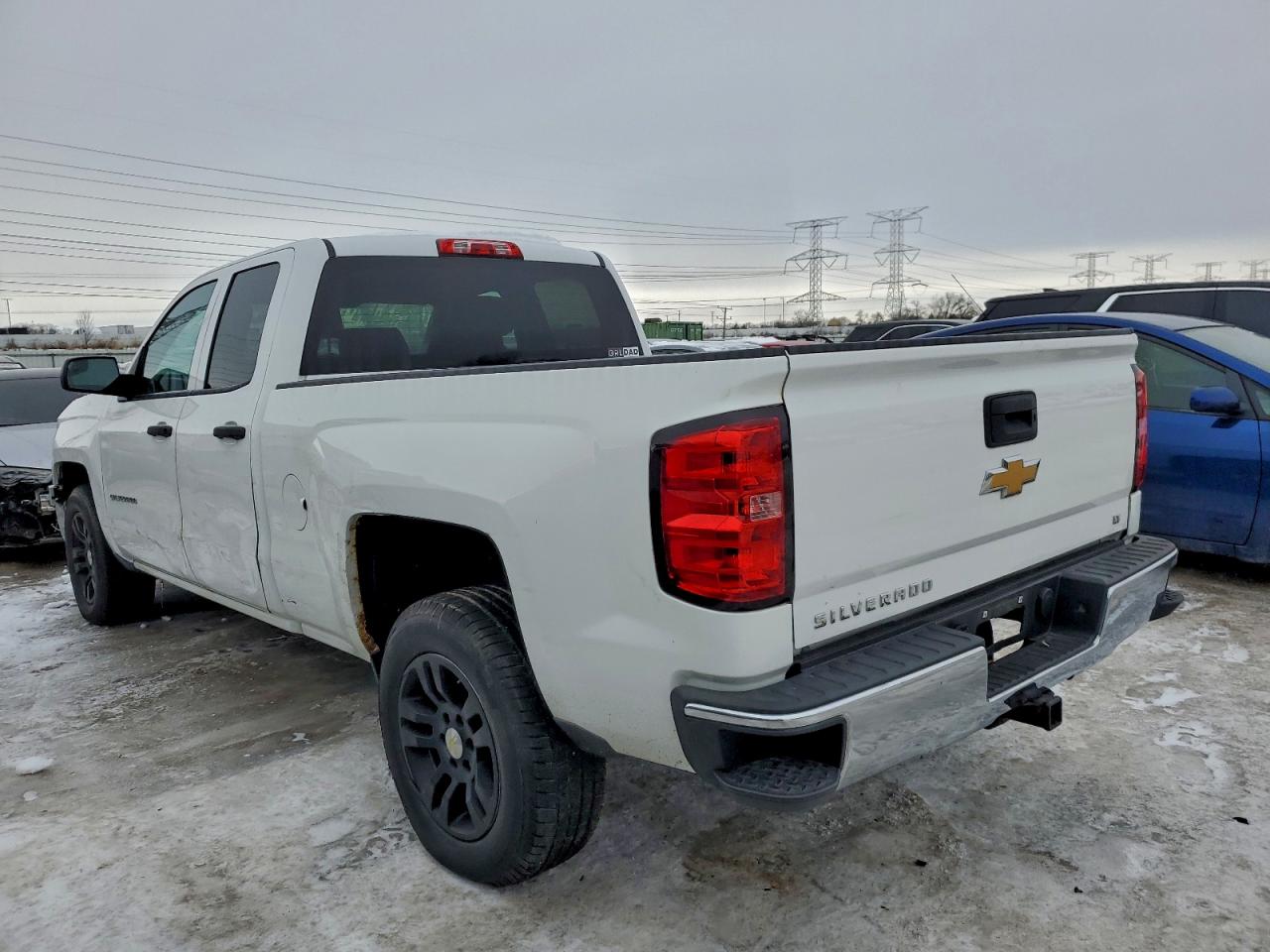 2014 CHEVROLET SILVERADO C1500 LT photo 3