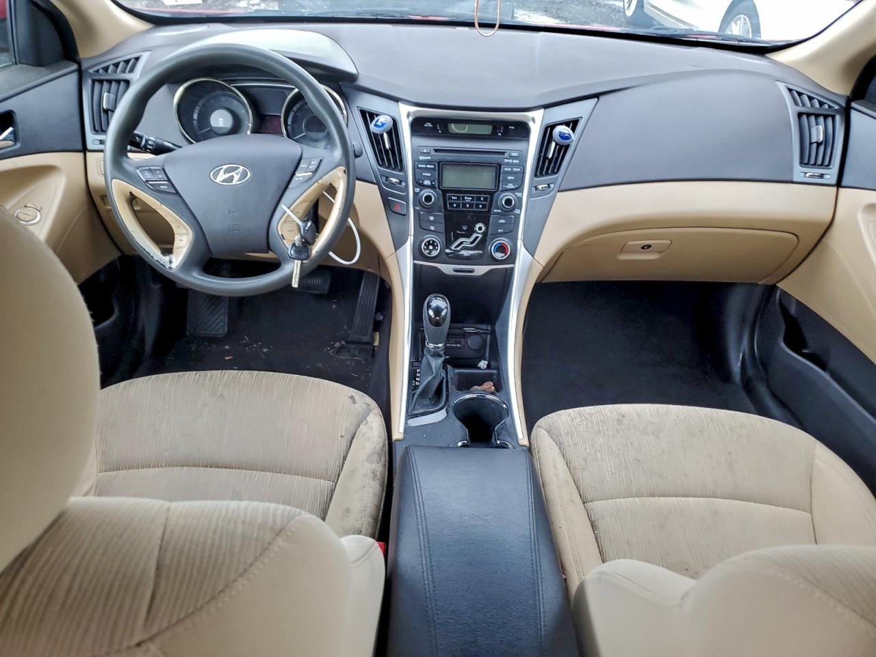 2012 HYUNDAI SONATA GLS photo 15