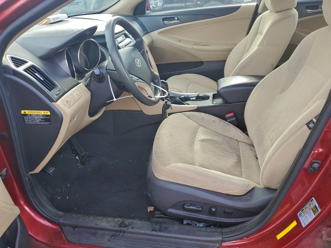 2012 HYUNDAI SONATA GLS photo 13