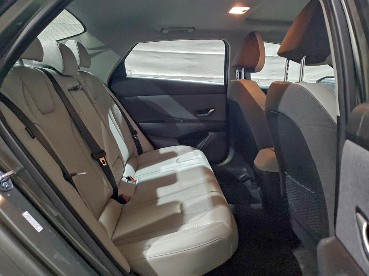 2025 HYUNDAI ELANTRA LIMITED photo 19