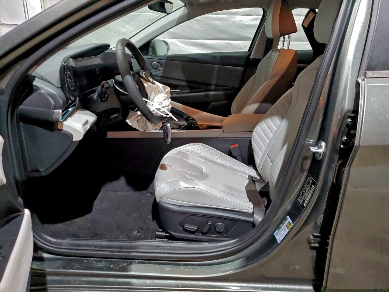 2025 HYUNDAI ELANTRA LIMITED photo 13