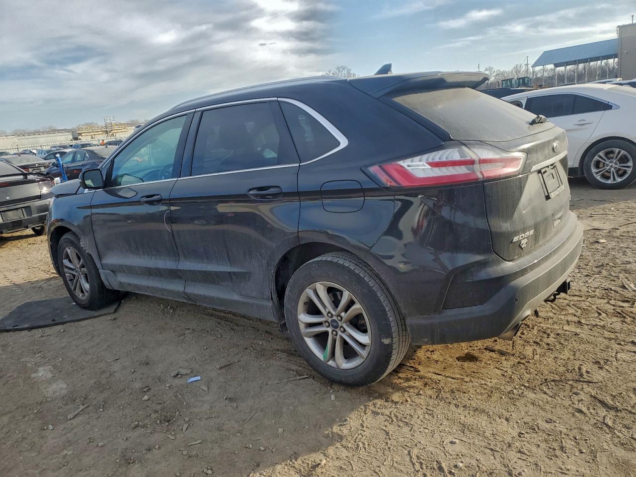 2019 FORD EDGE SEL photo 2