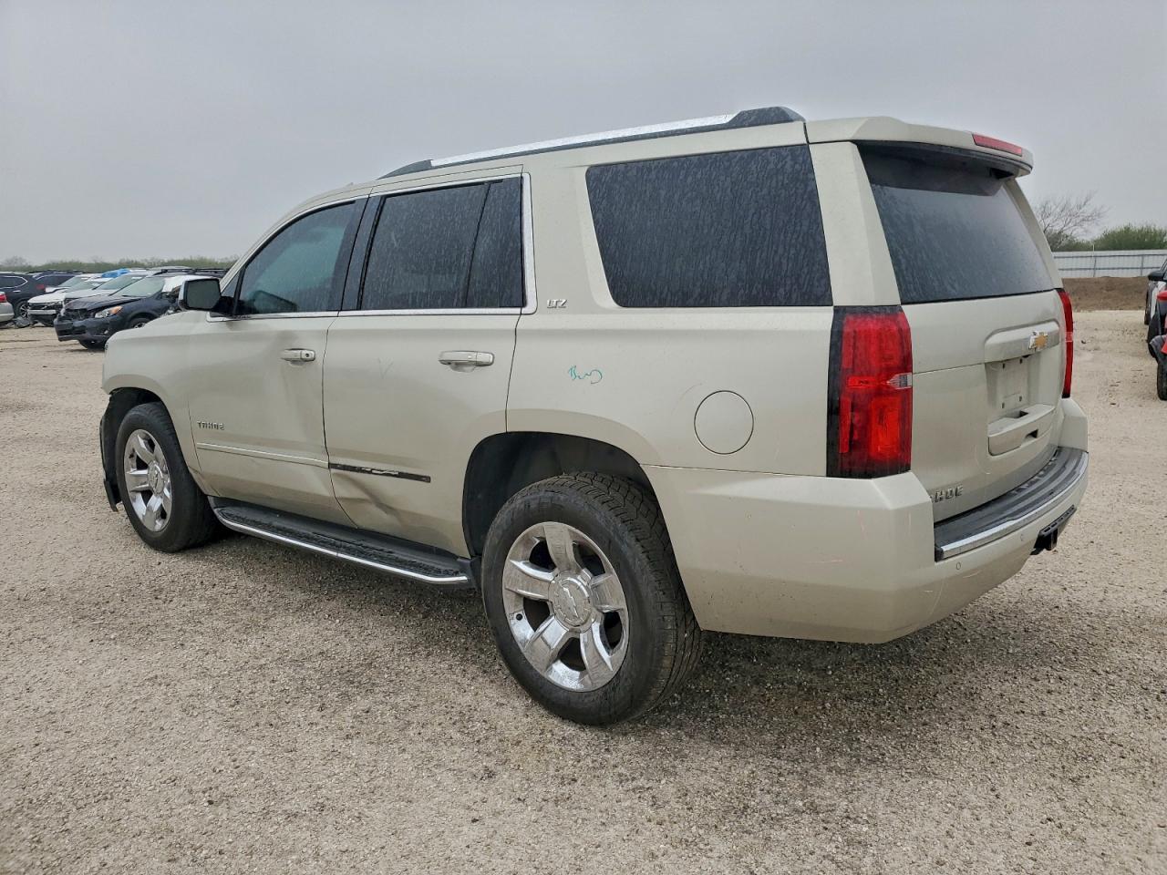 2016 CHEVROLET TAHOE C1500 LTZ photo 3
