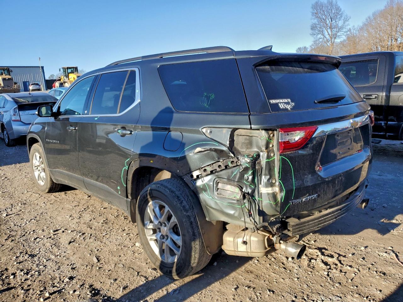 2019 CHEVROLET TRAVERSE LT photo 3