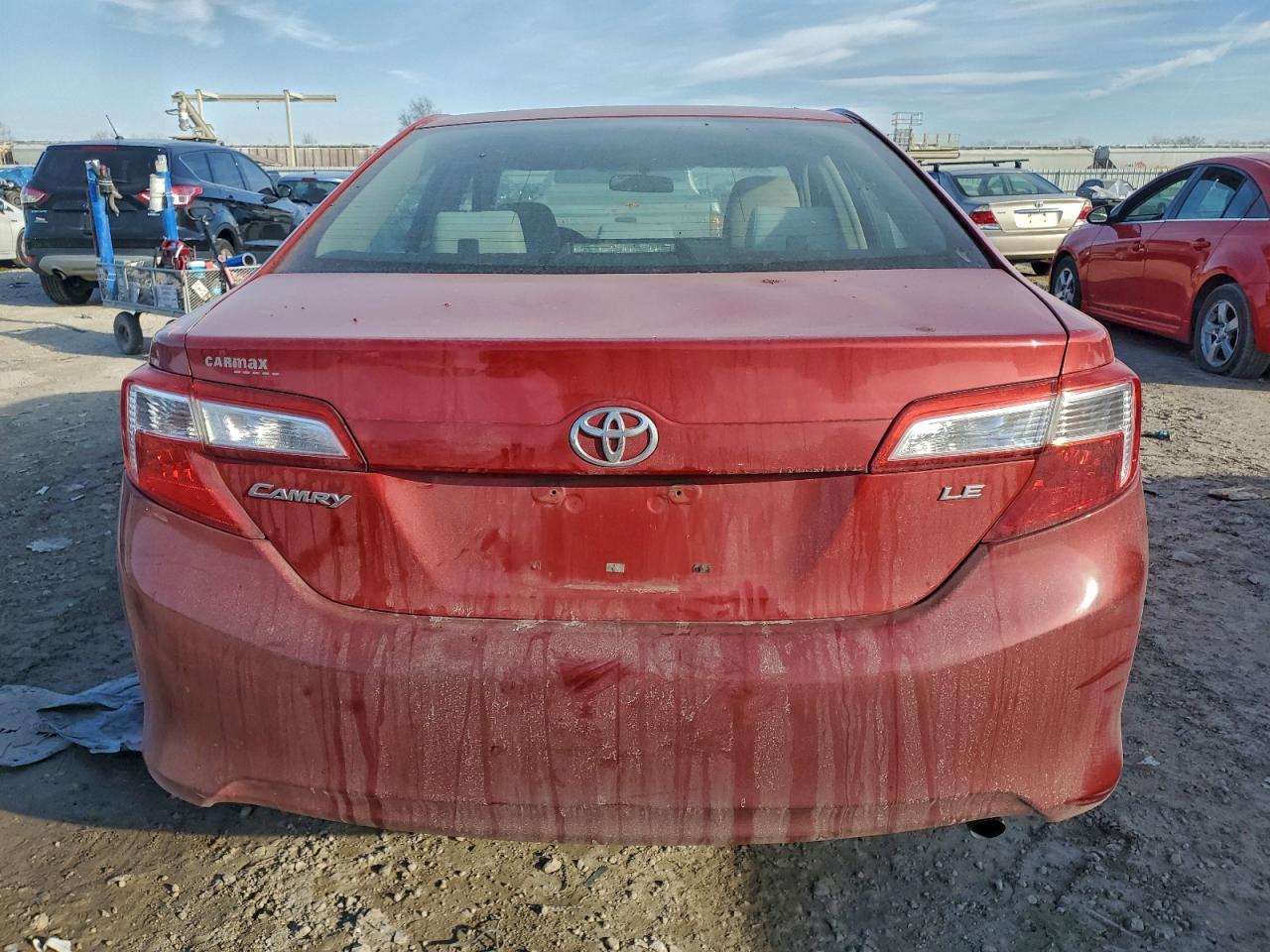 2014 TOYOTA CAMRY L photo 11