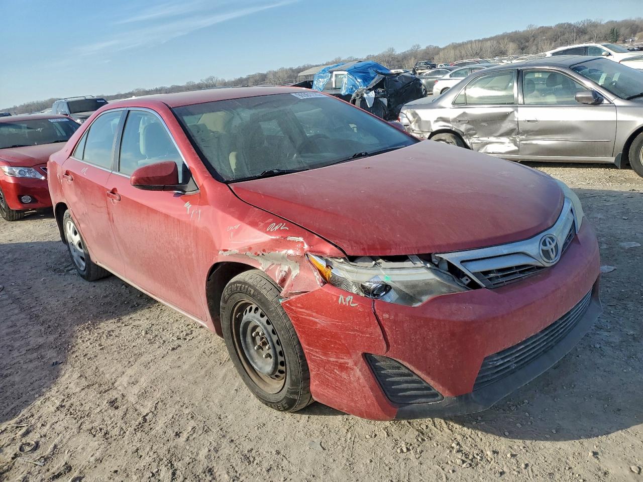 2014 TOYOTA CAMRY L photo 7
