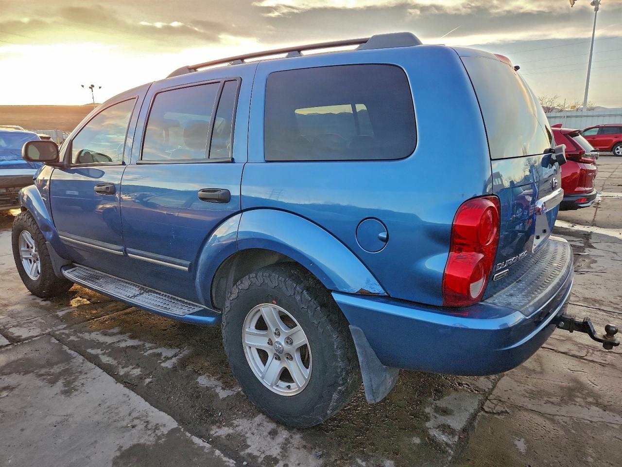 2004 DODGE DURANGO LIMITED photo 3