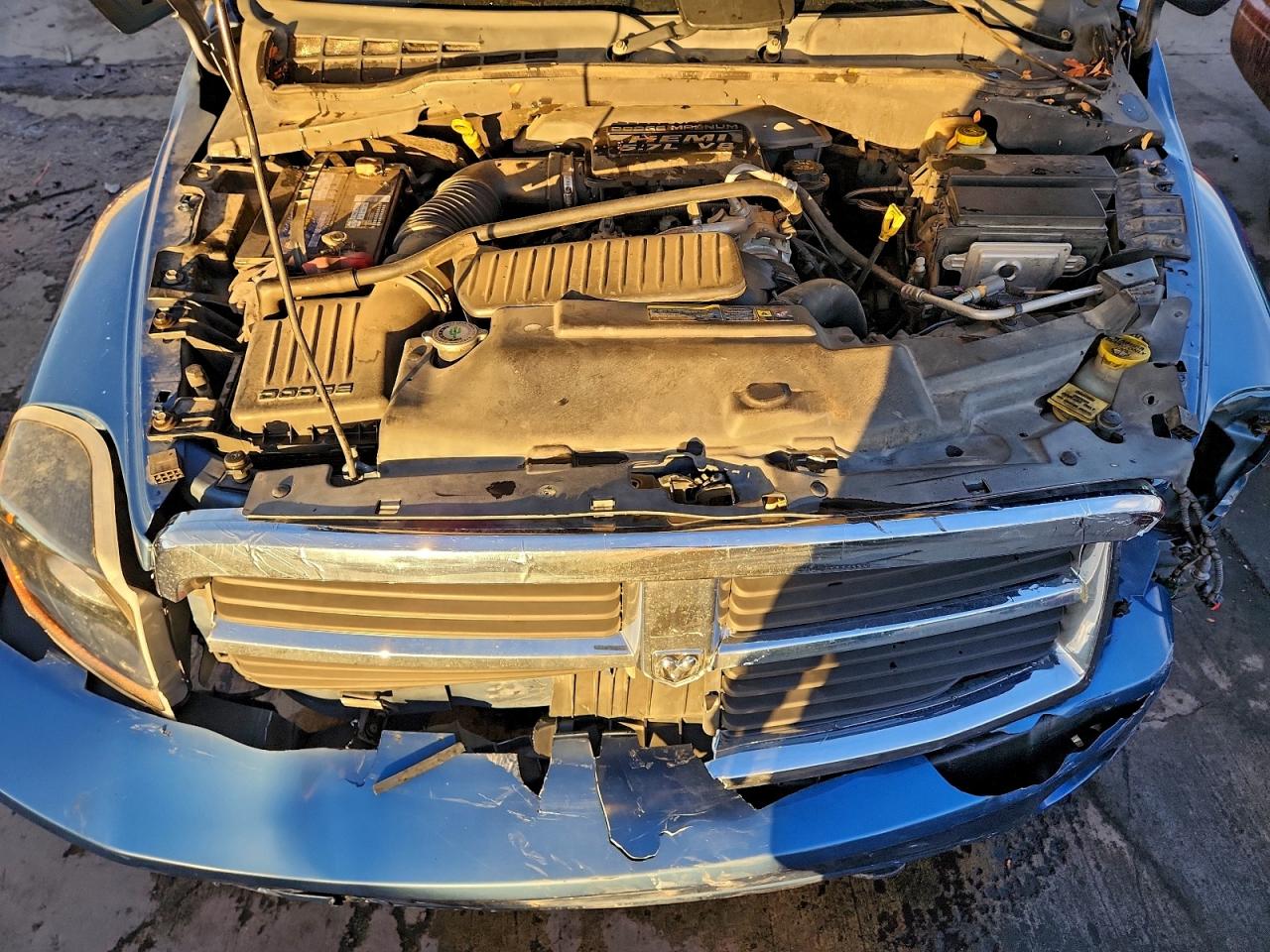 2004 DODGE DURANGO LIMITED photo 23