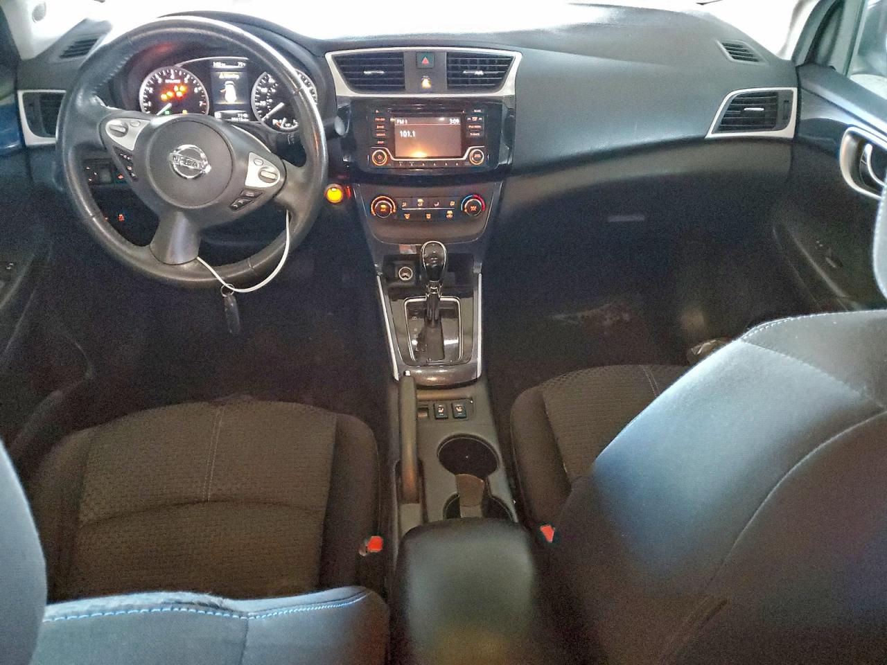 2017 NISSAN SENTRA S photo 22