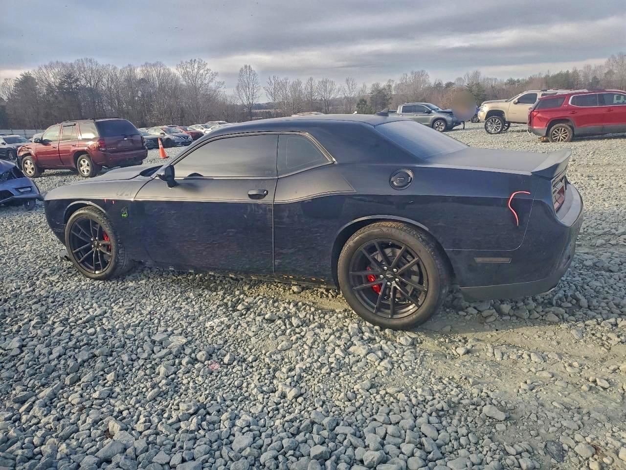 2023 DODGE CHALLENGER R/T photo 4