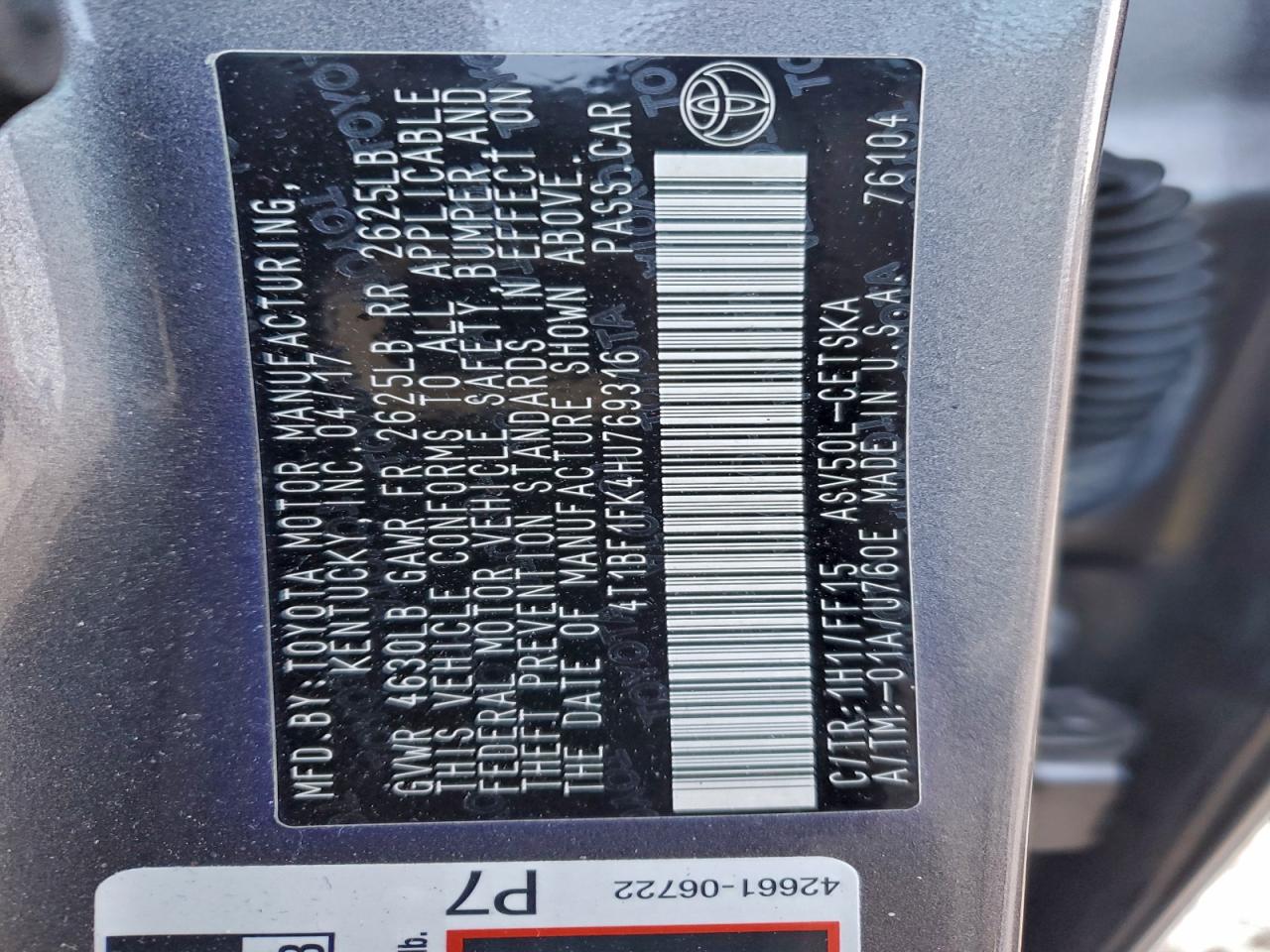2017 TOYOTA CAMRY LE photo 37