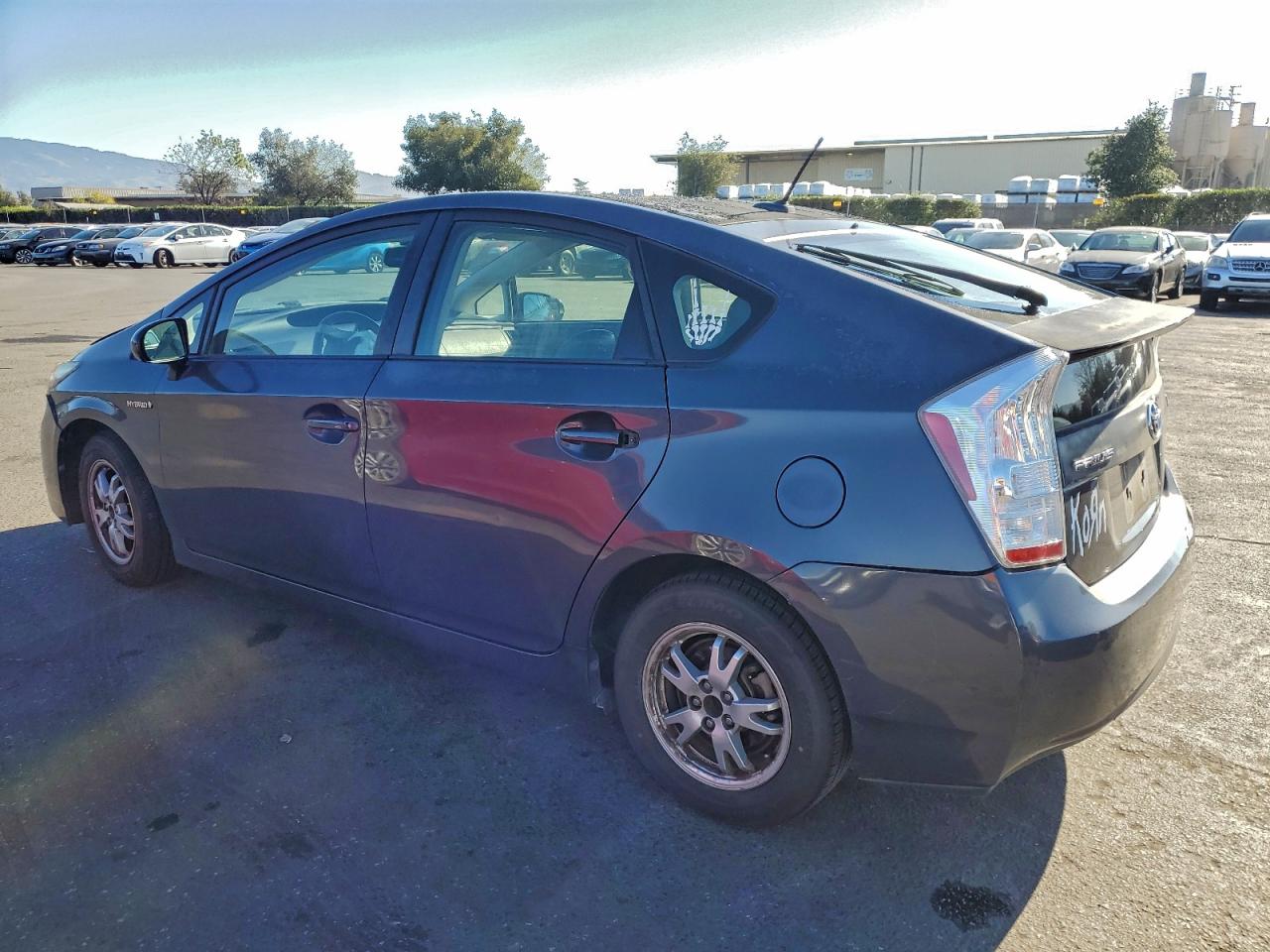 2010 TOYOTA PRIUS photo 3