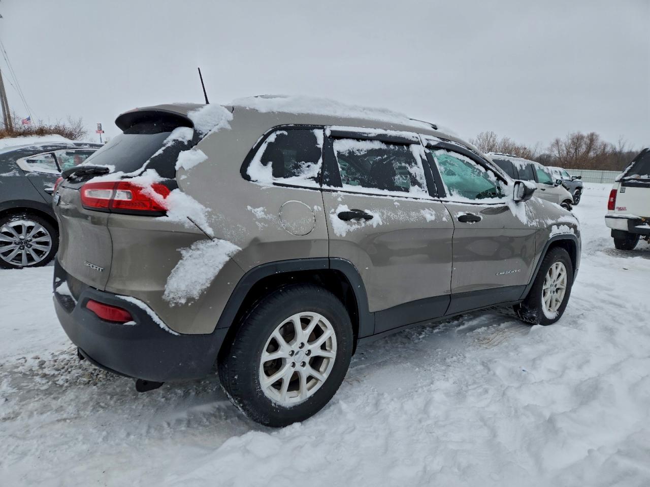 2017 JEEP CHEROKEE SPORT photo 5