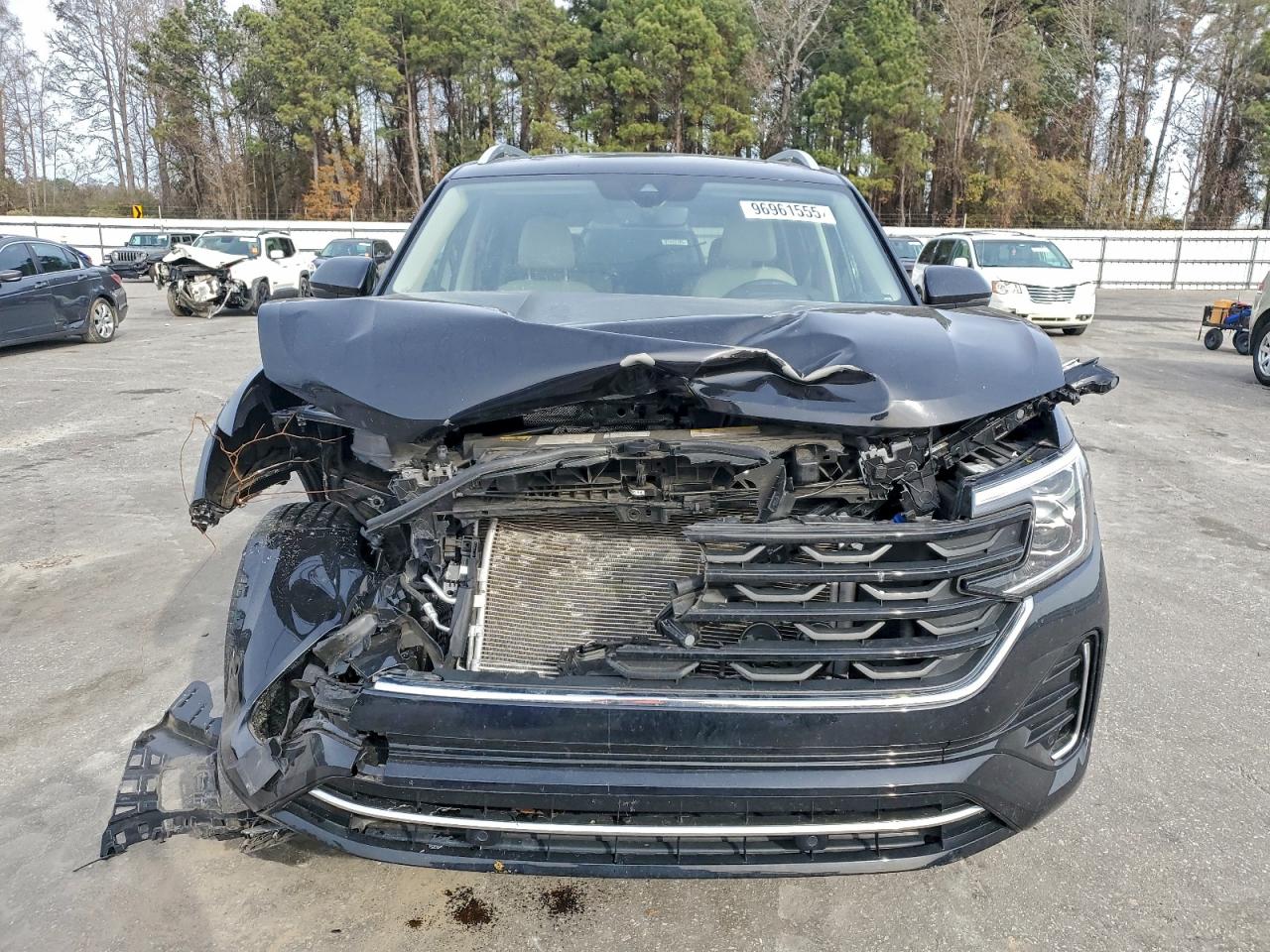 2024 VOLKSWAGEN ATLAS SEL PREMIUM R-LINE photo 9