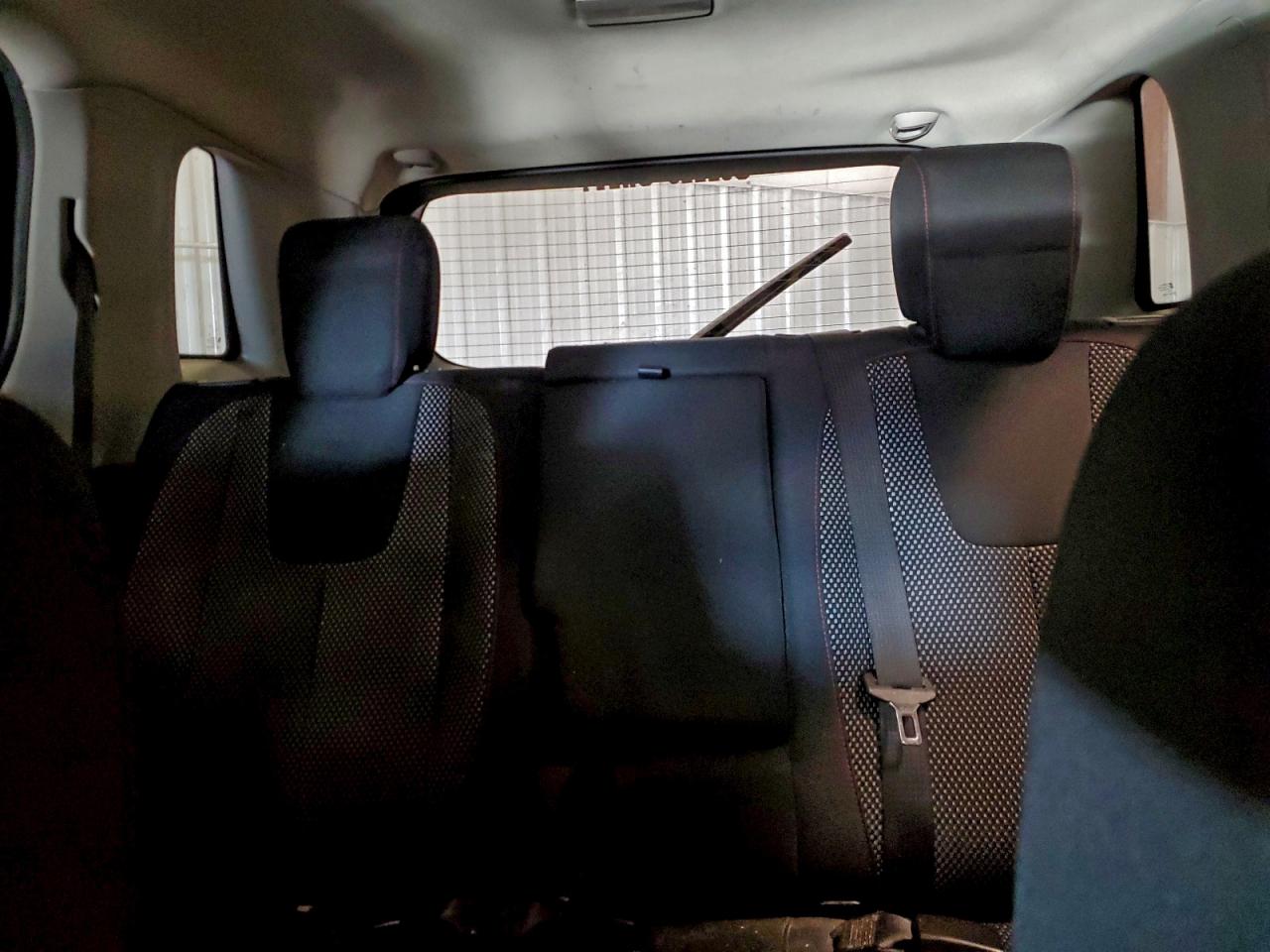 2015 GMC TERRAIN SLE photo 28