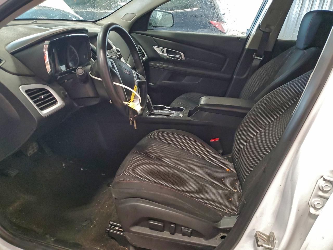 2015 GMC TERRAIN SLE photo 19