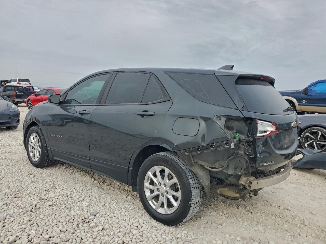2020 CHEVROLET EQUINOX LS photo 4