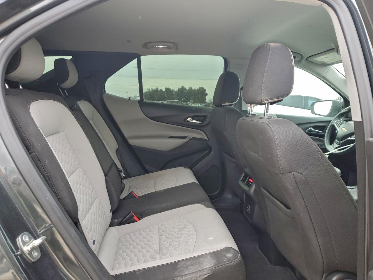 2020 CHEVROLET EQUINOX LS photo 31